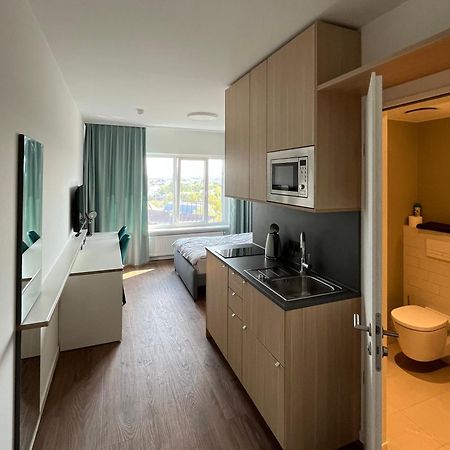 Studio Apartment Uber Den Wolken 베를린 외부 사진